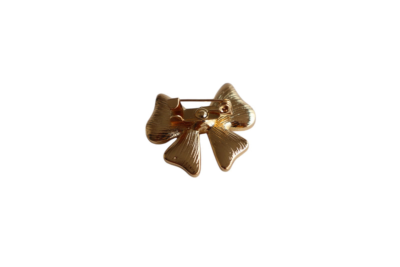 BROCHE FLOR COM LAÇO BRANCO - METAL DOURADO